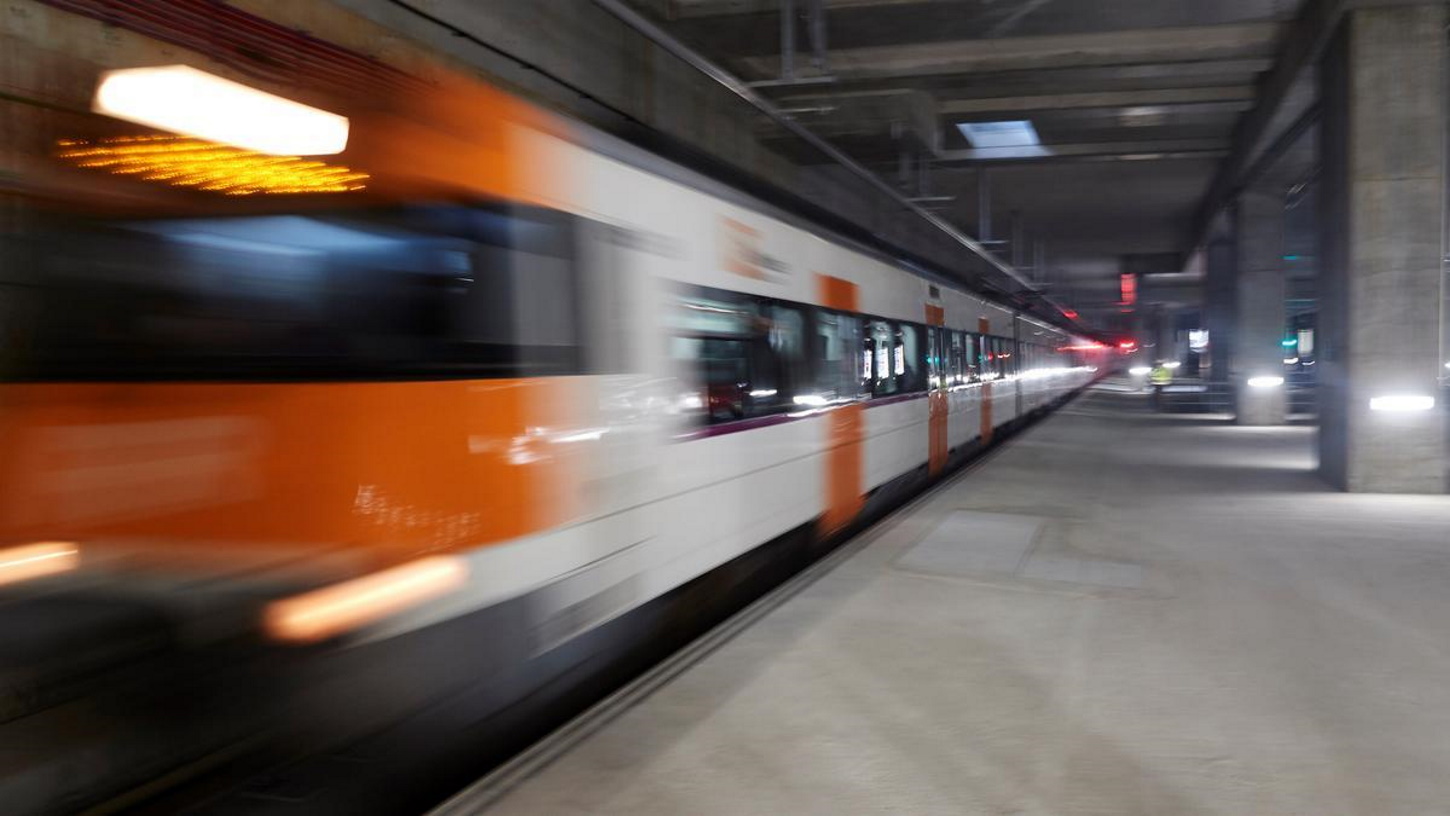 Afectacions a l'R2 sud i serveis regionals de Rodalies per una avaria entre Bellvitge i Sants