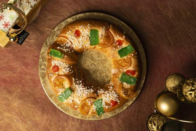 Roscón de Reyes de mazapán y fruta confitada de Canal Roscón de Reyes de mazapán y fruta confitada de Canal