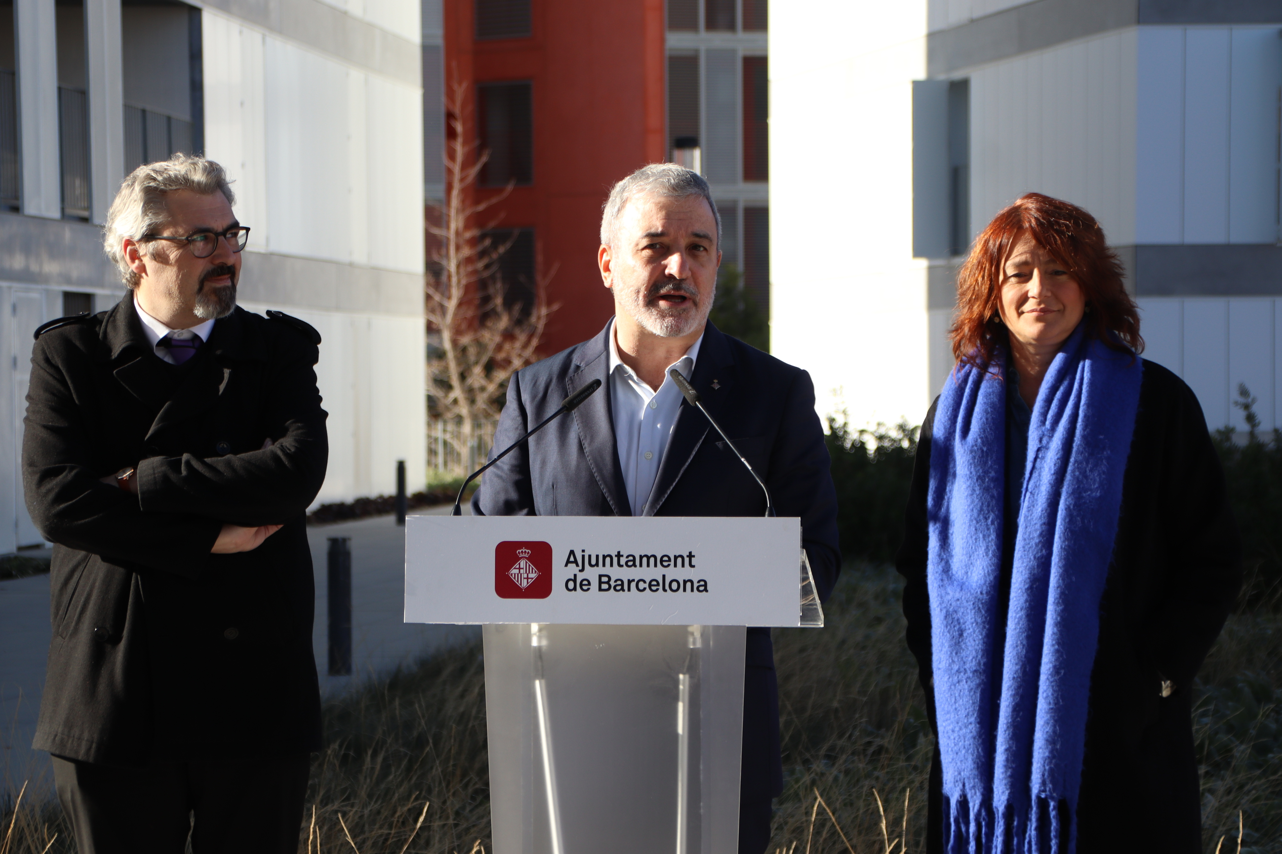 Barcelona amplía el parque público de vivienda: 746 nuevos pisos sociales en cinco distritos
