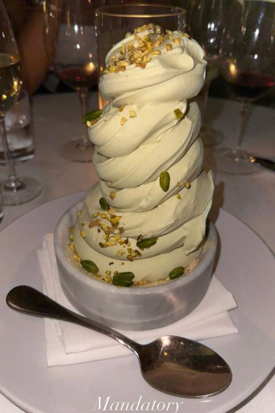 Tiramisú con pistachos / Instagram Tiramisú con pistachos / Instagram