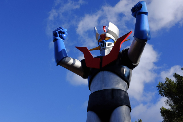 estatua mazinger z 2