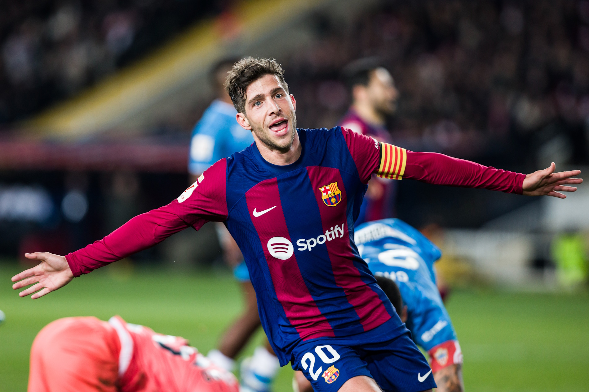 Sergi Roberto se irá del Barça con Xavi Hernández