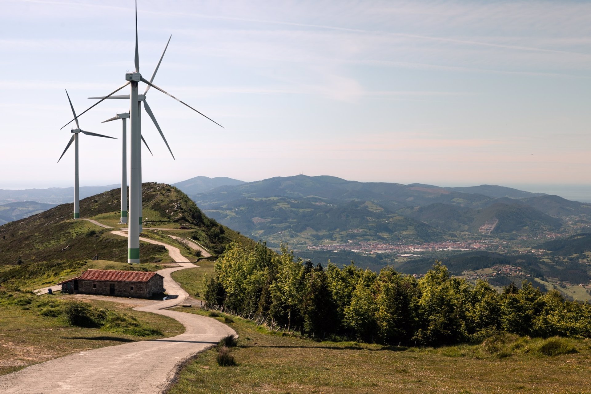 Cantabria encara la senda eólica