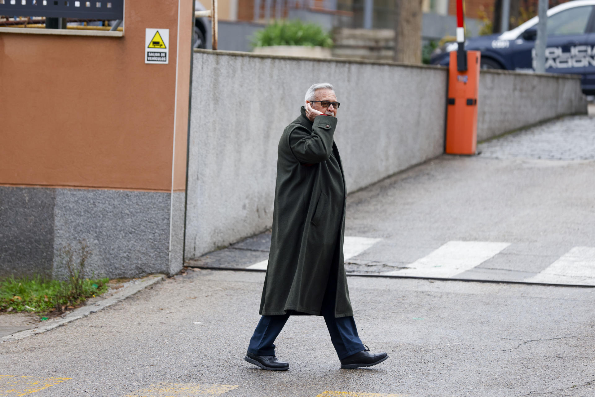 El convocant de la protesta de Cap d'Any a Ferraz es desmarca del linxament al ninot de Sánchez