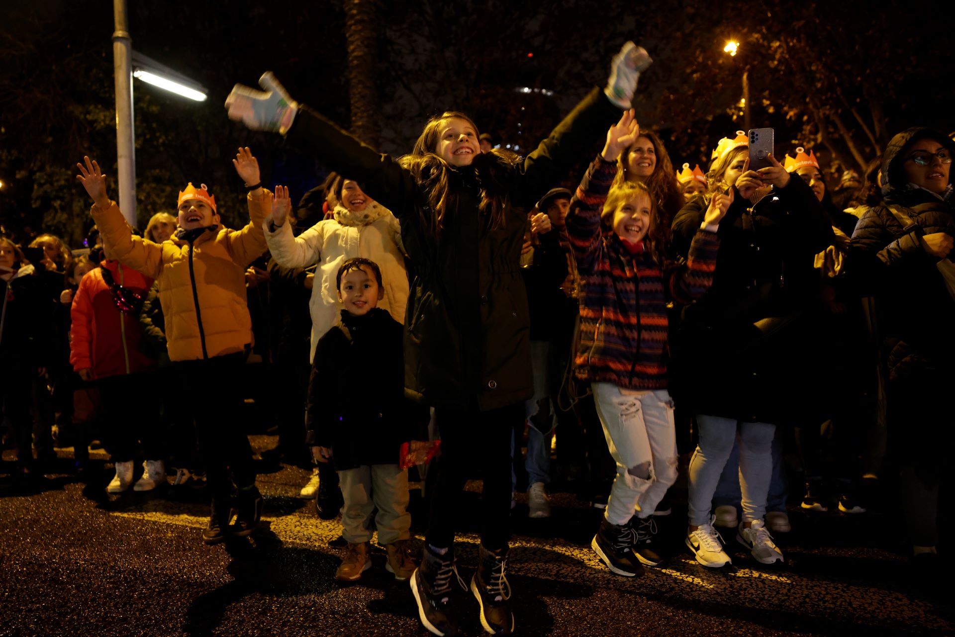 Niños Cabalgata Reyes Barcelona / Carlos Baglietto