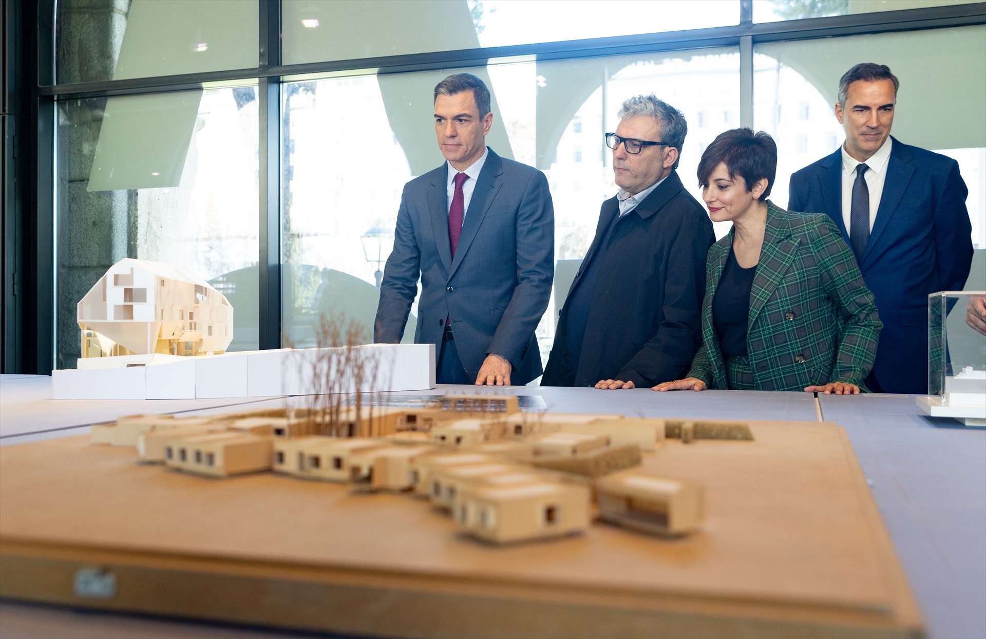 EuropaPress 5643695 presidente gobierno pedro sanchez 1i ministra vivienda agenda urbana isabel