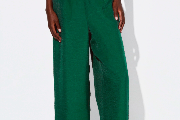 Pantalons rectes de dona elàstics en liso1