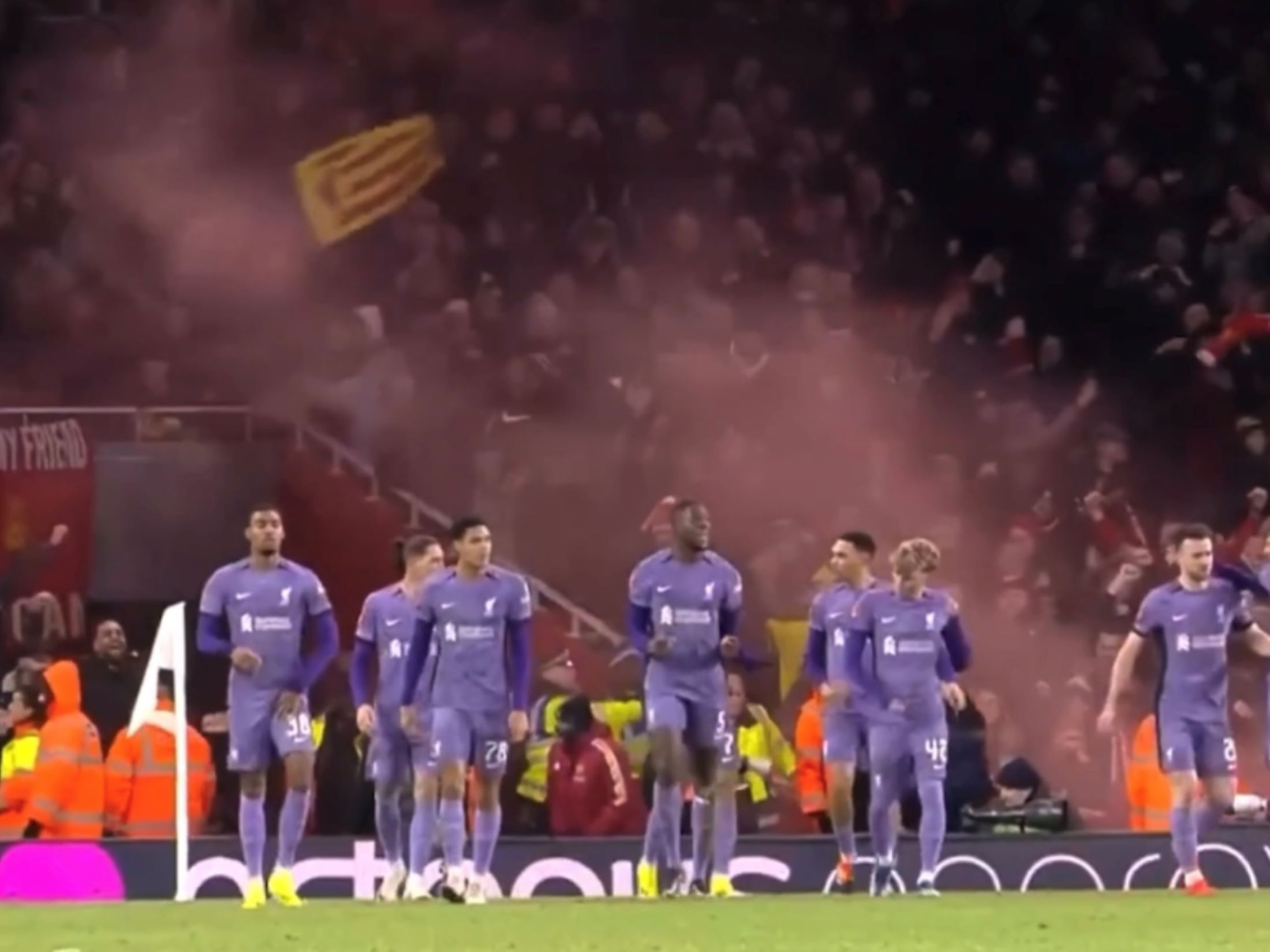 Sorpresa a l'Arsenal-Liverpool: apareix una estelada en la celebració d'un gol