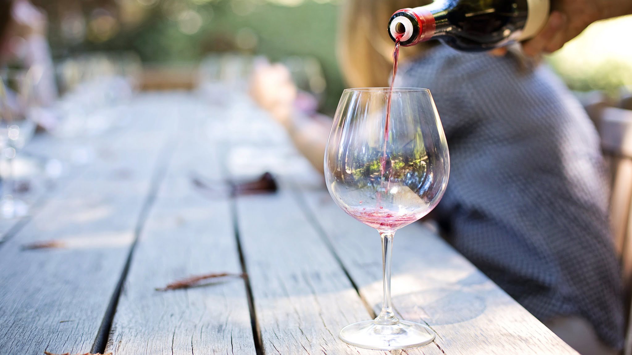 El sector catalán del vino busca en Suiza soluciones para el cambio climático
