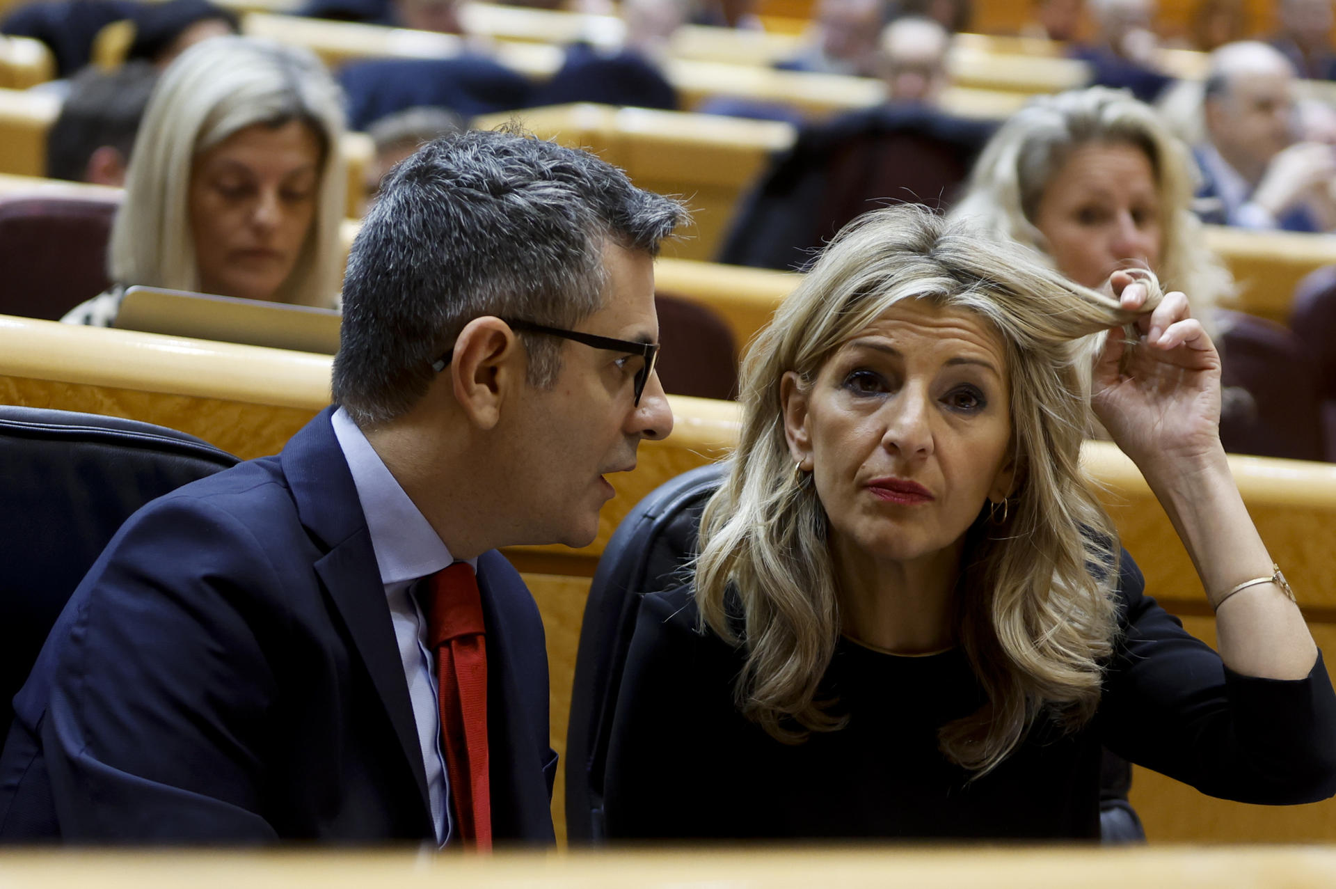 Yolanda Díaz i Felix Bolaños al ple del Congrés / EFE
