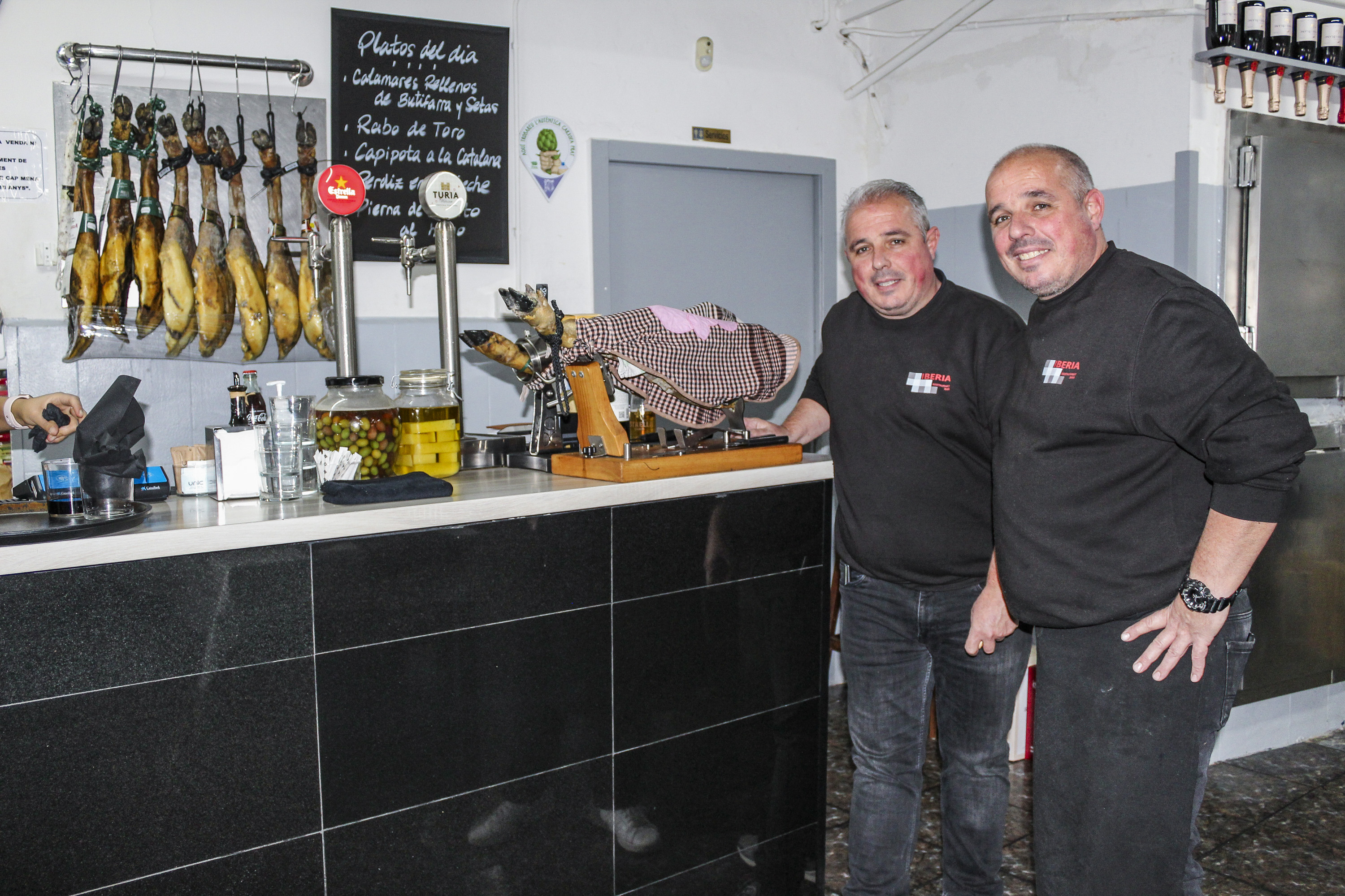 Bar Iberia: el millor esmorzar de forquilla i un menú de migdia pletòric a la Barcelona més autèntica