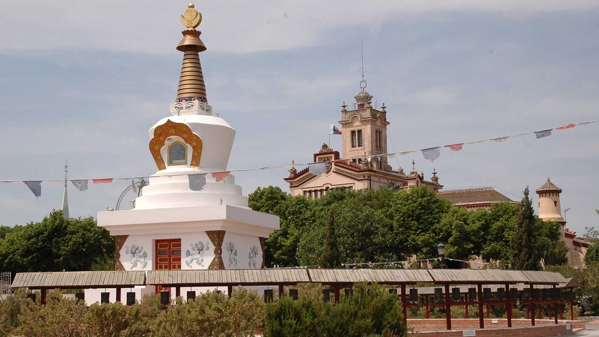Templo budista del Garraf: cómo visitarlo, horarios y precios