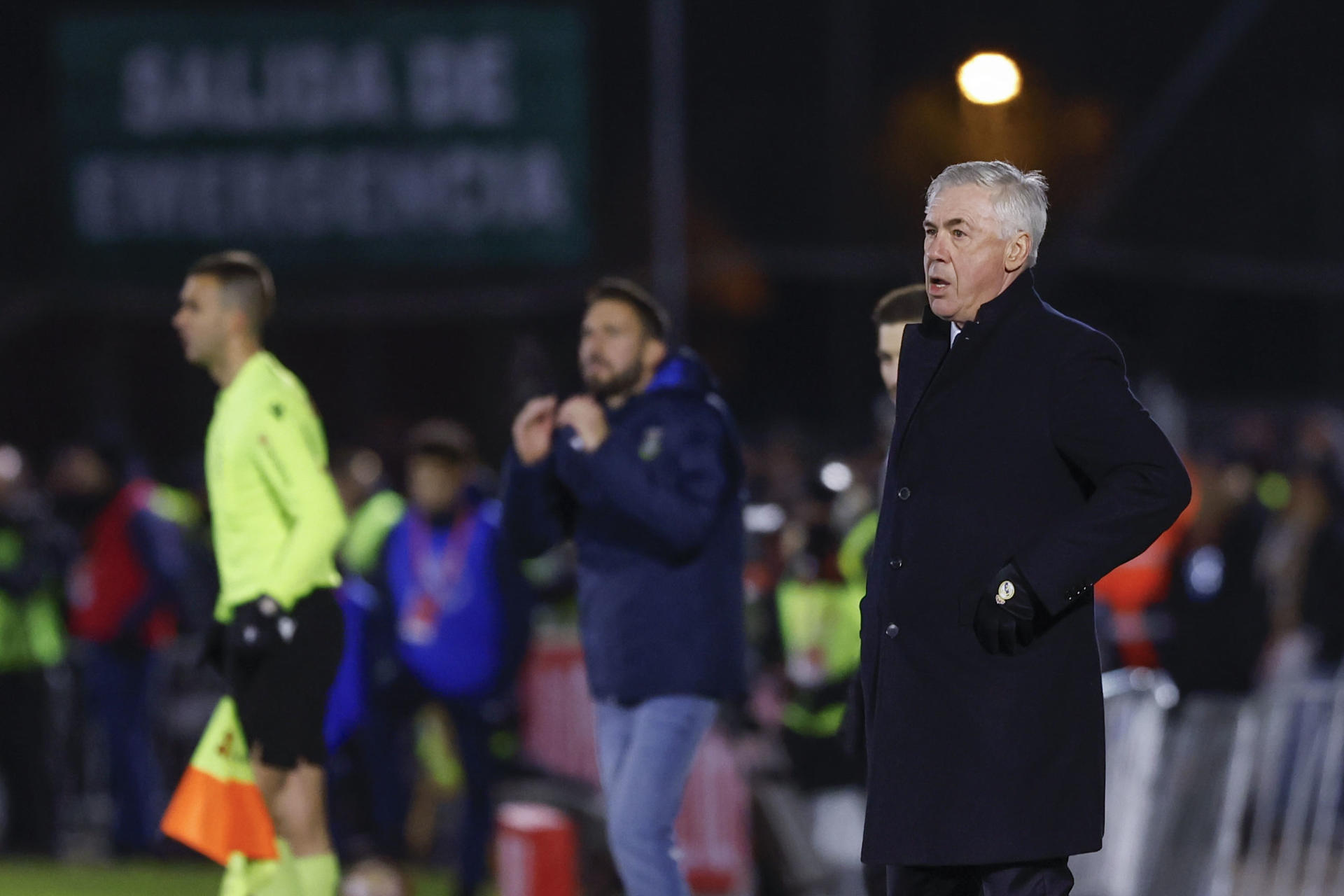 Ancelotti li ha demanat, si us plau, que no escolti ofertes i segueixi al Reial Madrid