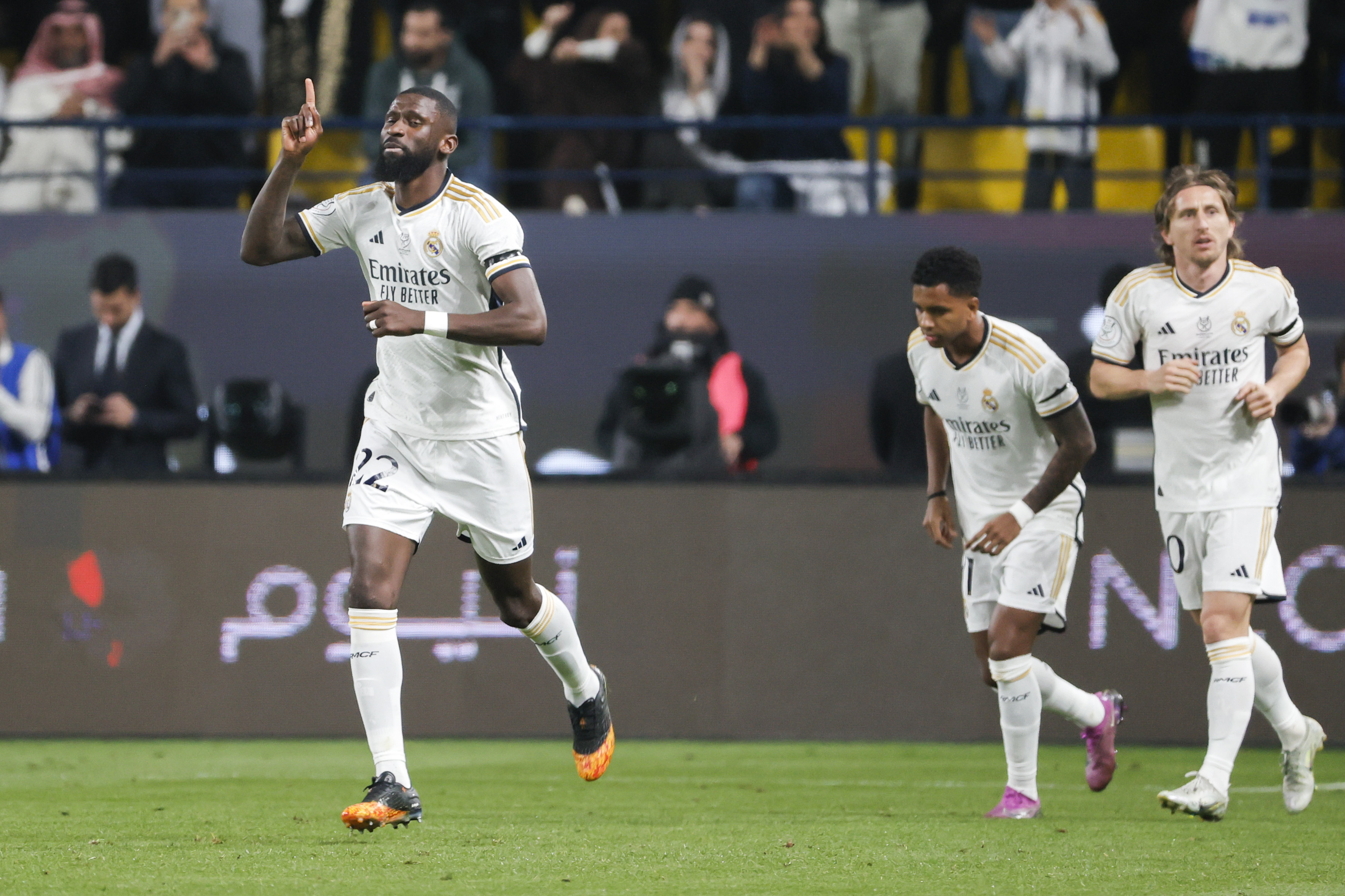 Rüdiger y Militao suben el listón y el Real Madrid abre la puerta: adiós a Ancelotti y Florentino Pérez