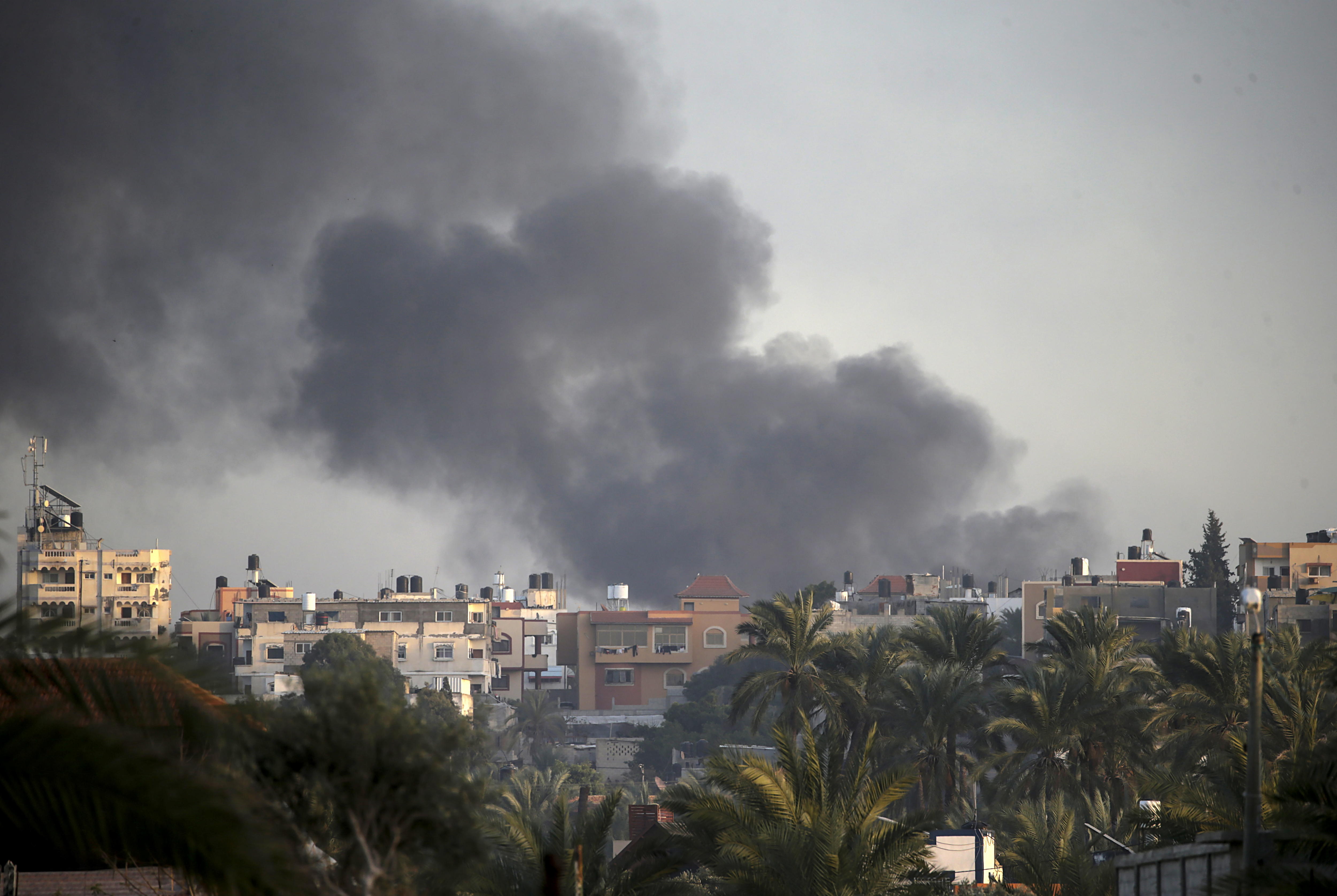 Hamás plantea a Israel un alto al fuego en tres fases