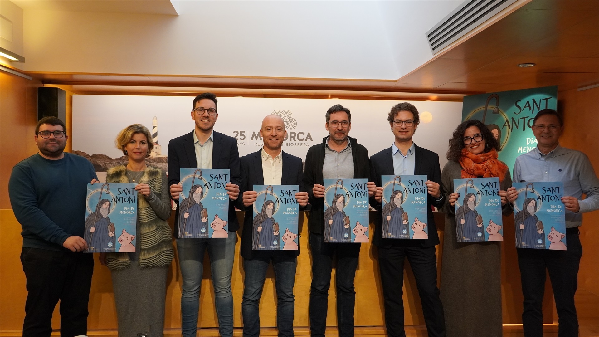 El PP descatalaniza el patrón de Menorca: Sant Antoni pasa de "Diada" a "día"