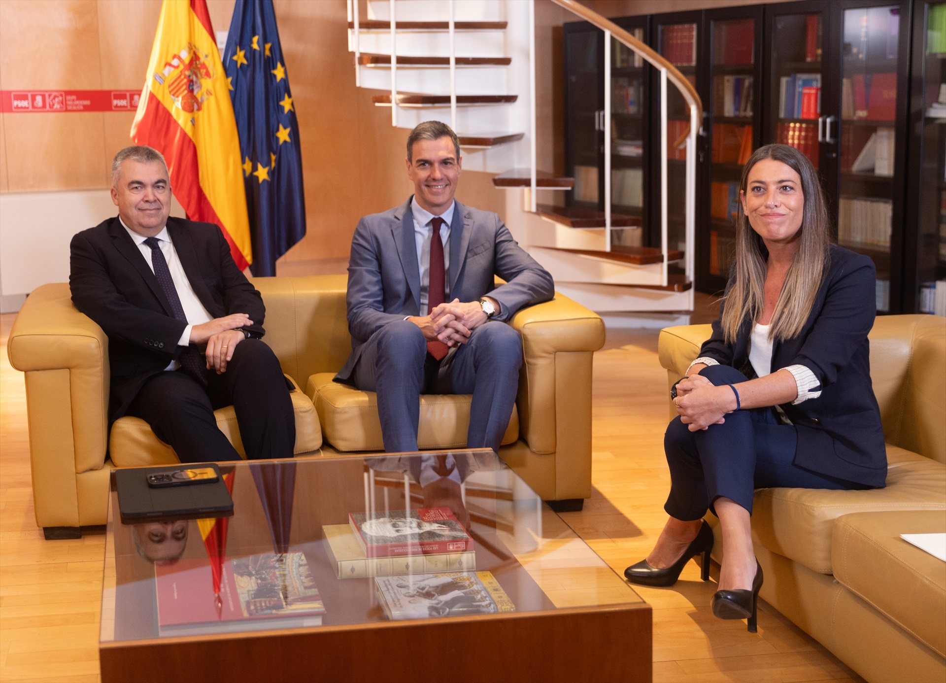 De l’acord polític al BOE: el llarg recorregut que inicia la delegació de competències d’immigració