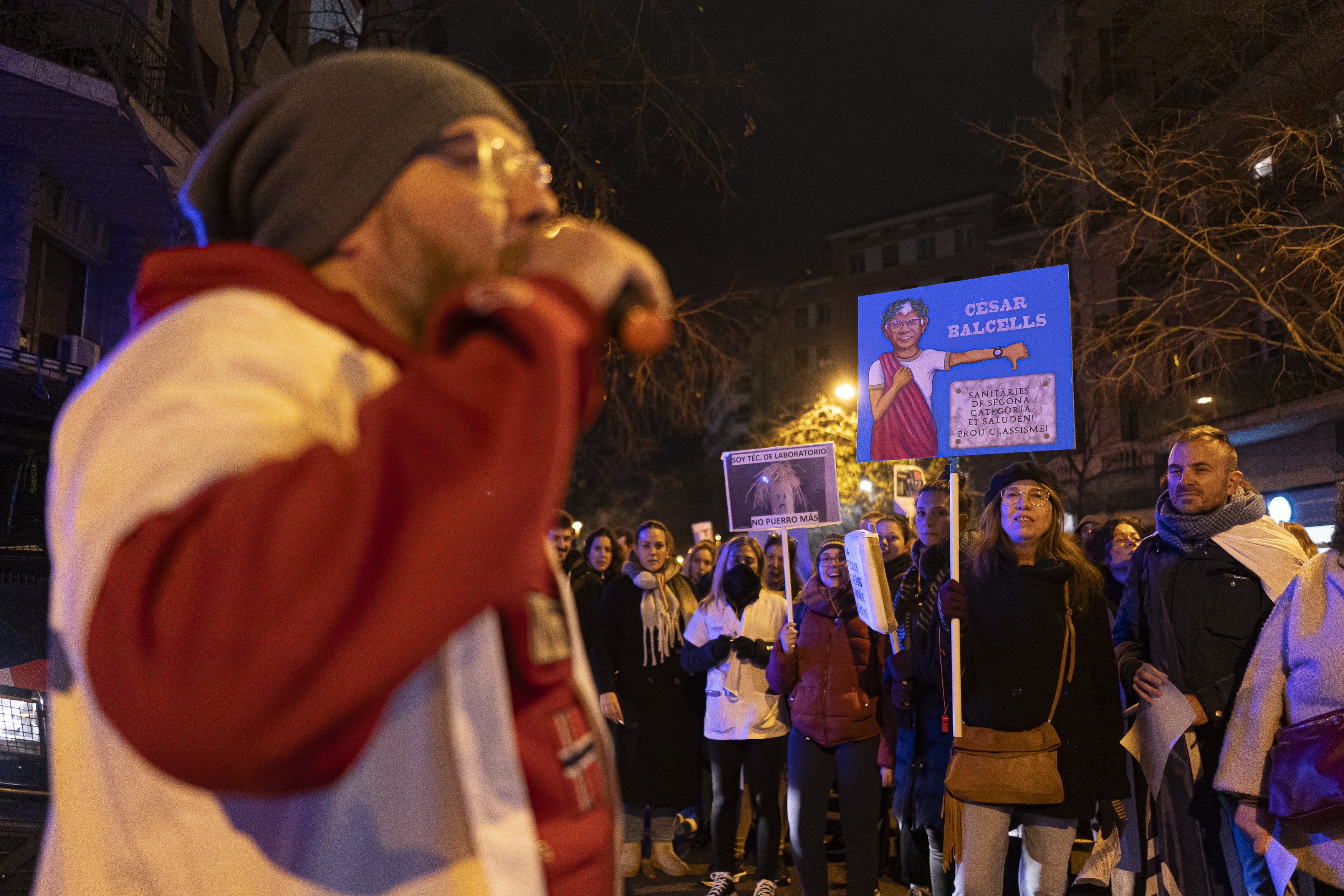 Desconvocada la vaga de tècnics sanitaris després d'una reunió maratoniana amb Salut