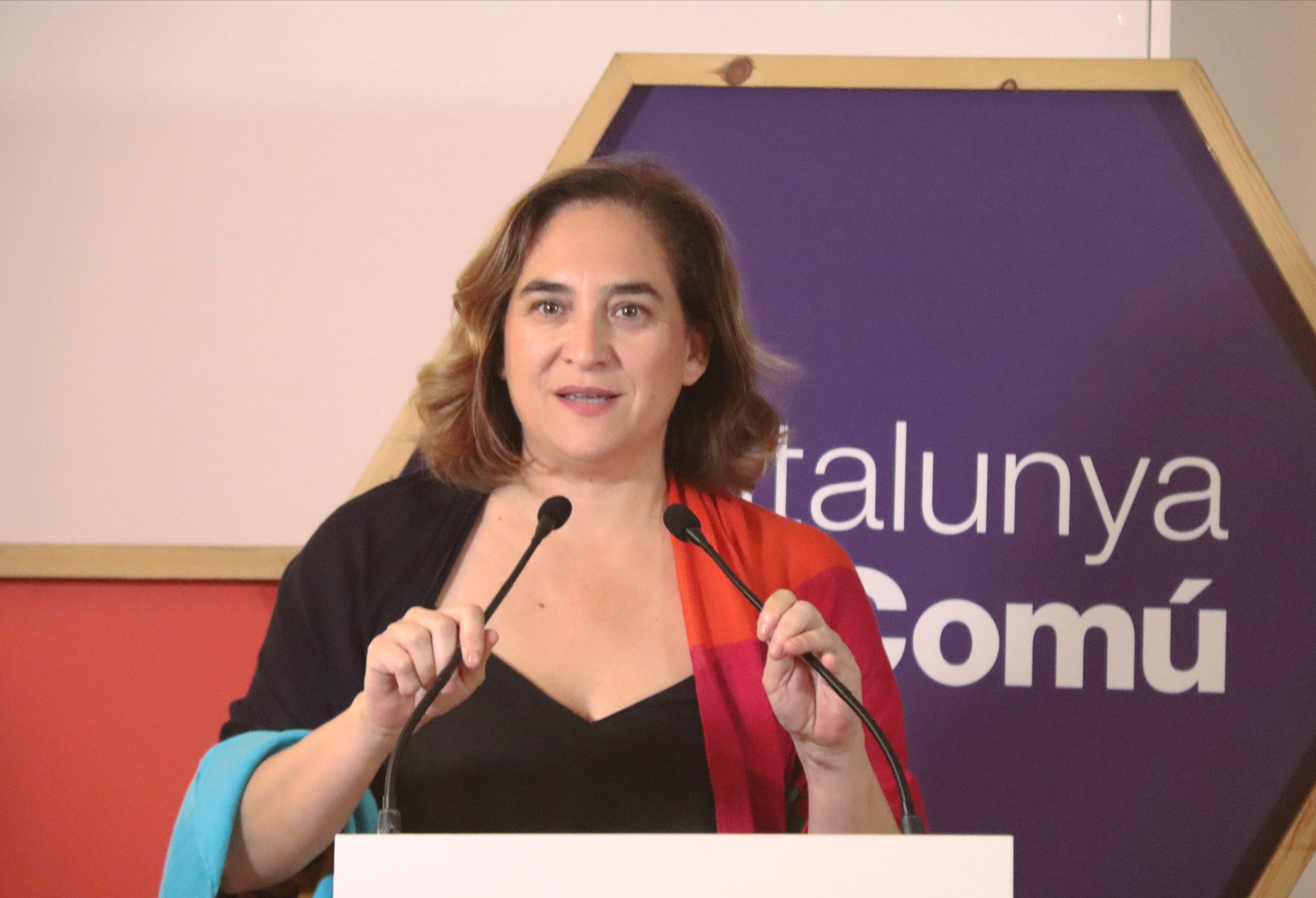 Ada Colau se descarta como candidata a las europeas: "Me quedo por Barcelona"