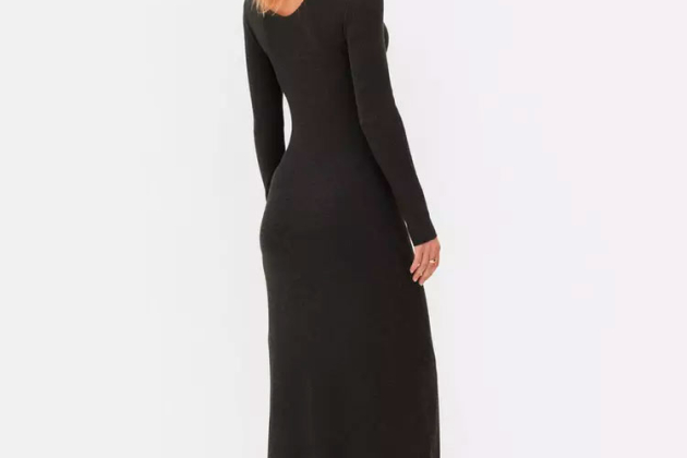 Vestido midi con cuello de pico de The Edit Vestido midi con cuello de pico de The Edit