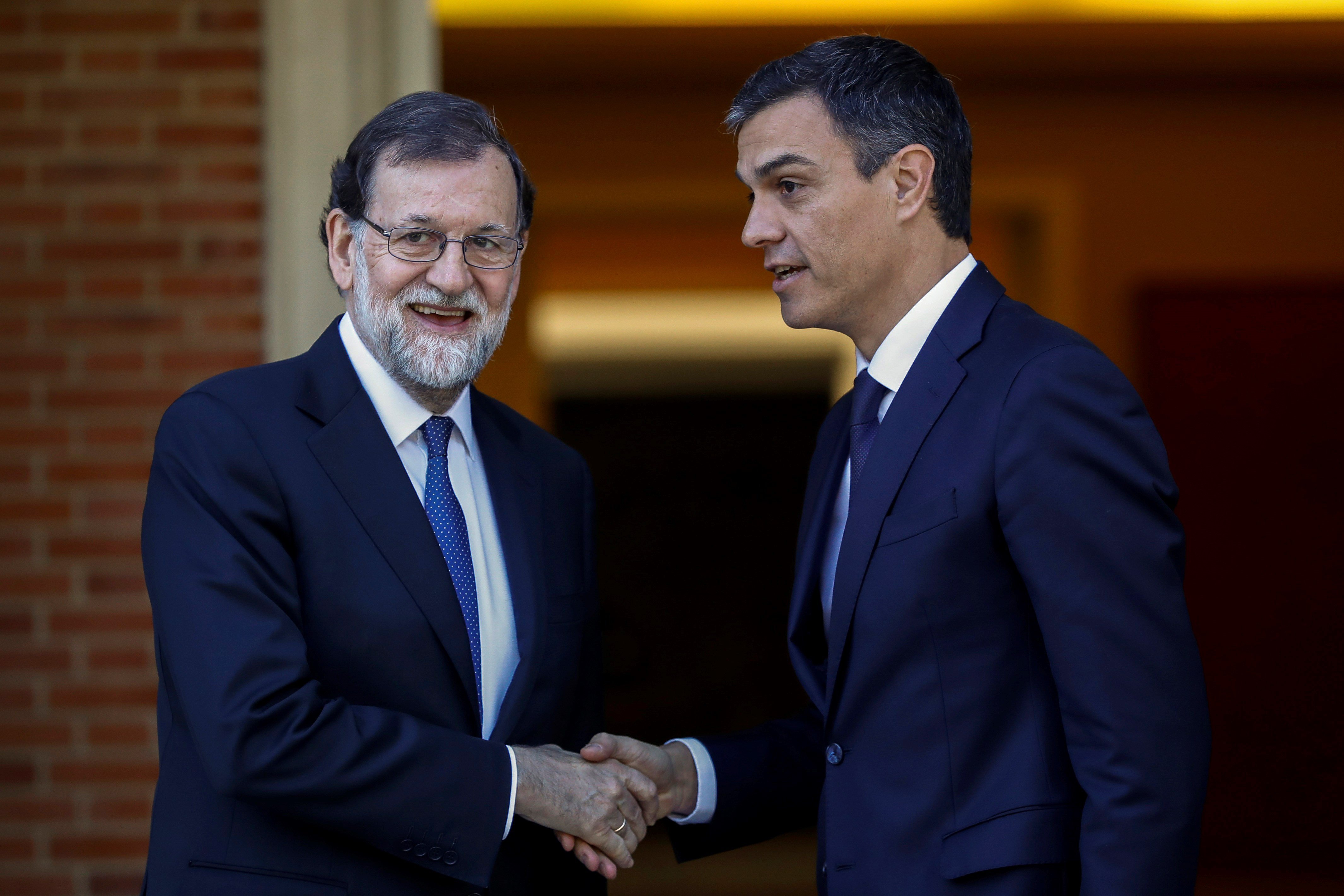 El PSOE ofrece apoyo a Rajoy para vetar el nombramiento del nuevo Govern