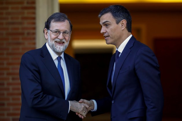 Pedro Sánchez y Mariano Rajoy, en Moncloa / Efe