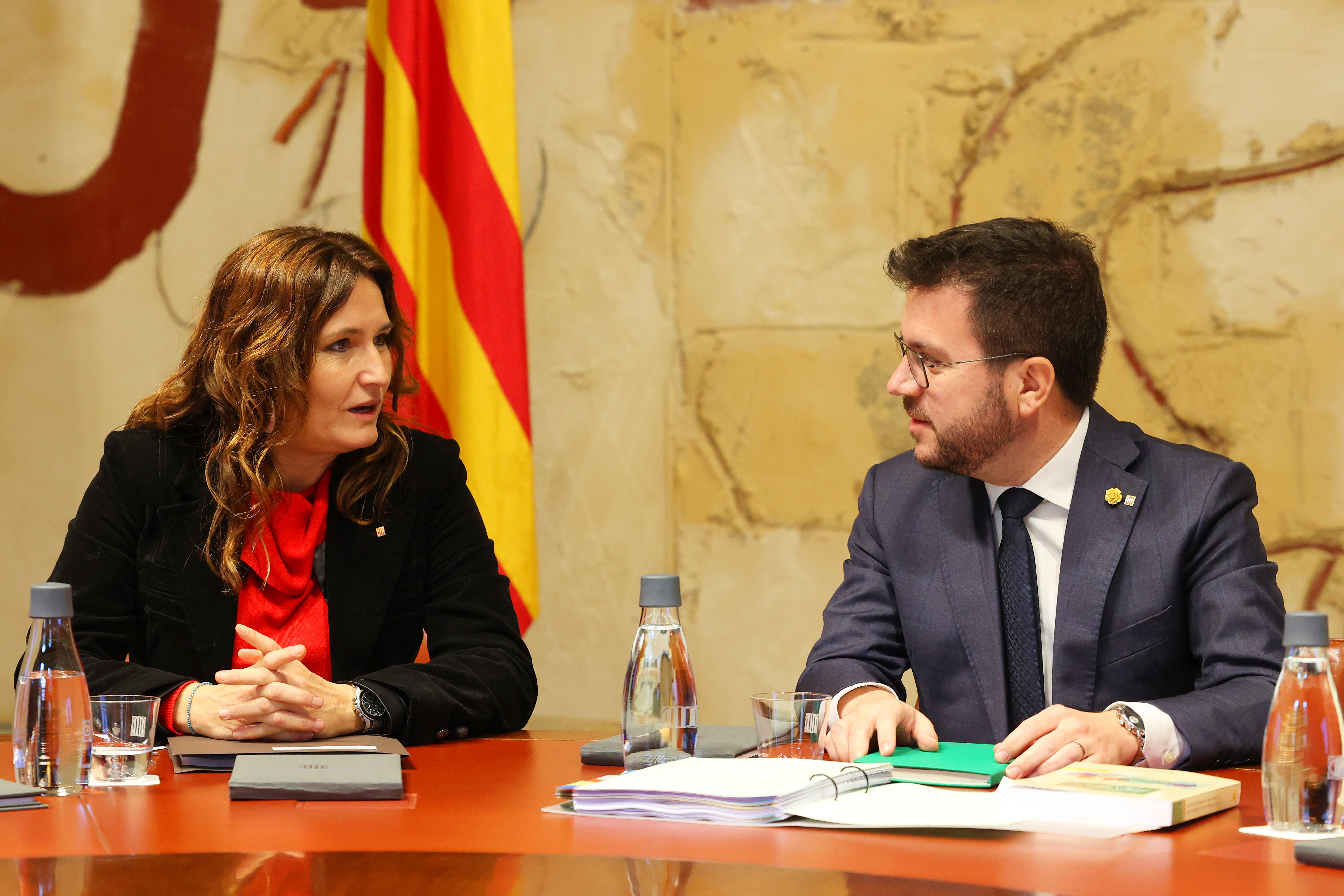 El Govern exigeix a Pedro Sánchez que engegui “tots els mecanismes” per aclarir l'Operació Catalunya