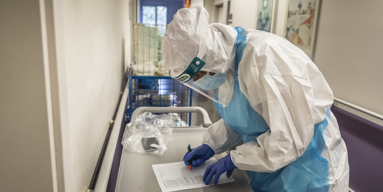 covid infermeres hospital cap urgencies salut vacuna ambulancies atenció primaria (21)