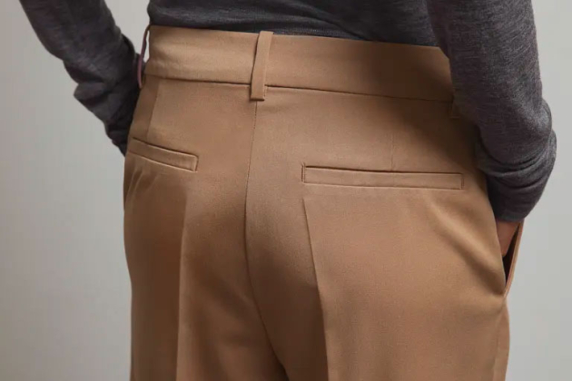 Pantalón de vestir en sarga Pantalón de vestir en sarga