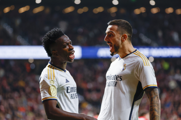 Vinicius i Joselu gol celebren un gol del Reial Madrid contra l'Atlètic de Madrid / Foto: EFE