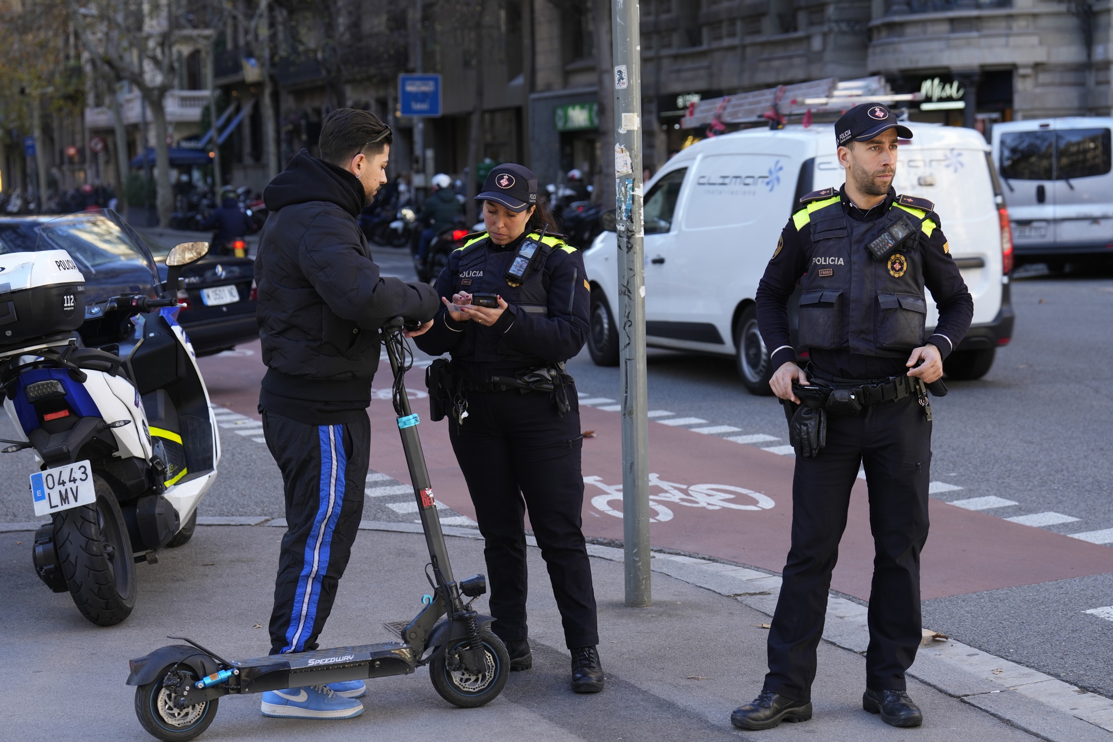 La siniestralidad se estabiliza en Barcelona, con 11 muertos en accidentes de tráfico
