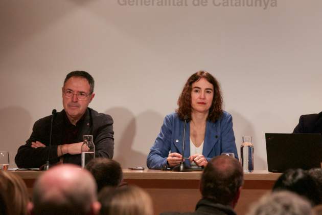 Departament de Justícia. La consellera Gemma Ubasart, amb Amand Calderó i Josep Maria Torrent. Foto: D.J.