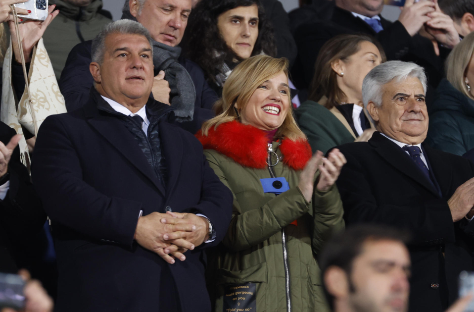 Joan Laporta en el palco de Butarque en la final de la Supercopa femenina / Foto: EFE