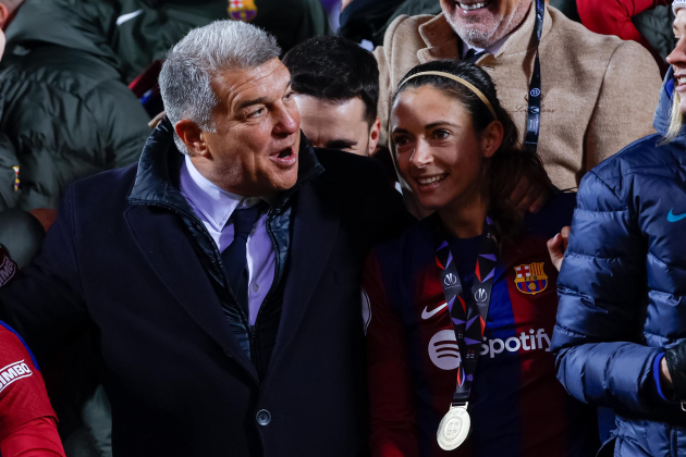 Joan Laporta celebrando la Supercopa femenina Joan Laporta celebrando la Supercopa femenina