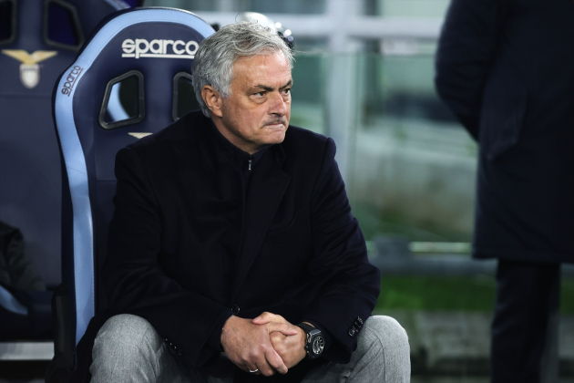 Mourinho con gesto de preocupación / Foto: Europa Press Mourinho con gesto de preocupación / Foto: Europa Press