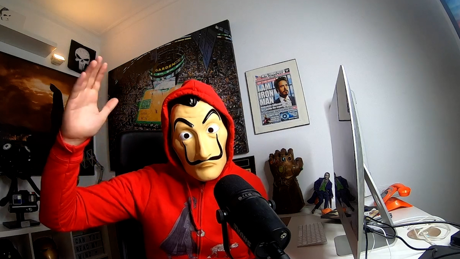 Dani Senabre es vesteix de 'La Casa de Papel': "És un homenatge a l'atracament més gran de la història"