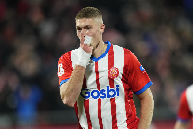 Dovbyk tres goles Girona Sevilla / Foto: EFE Dovbyk tres goles Girona Sevilla / Foto: EFE