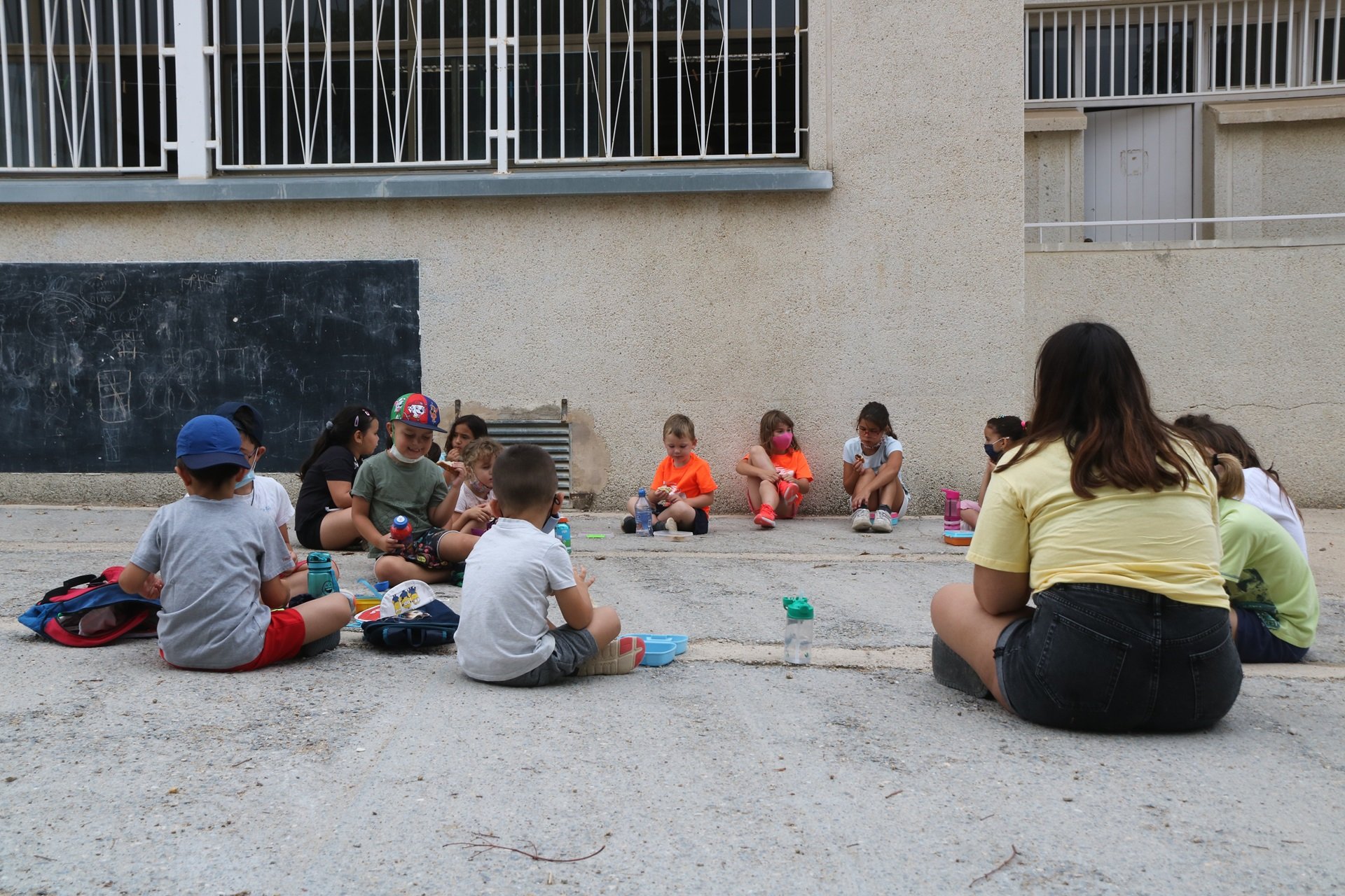 Solo la mitad de las conversaciones entre niños en los 'caus' y 'esplais' son en catalán