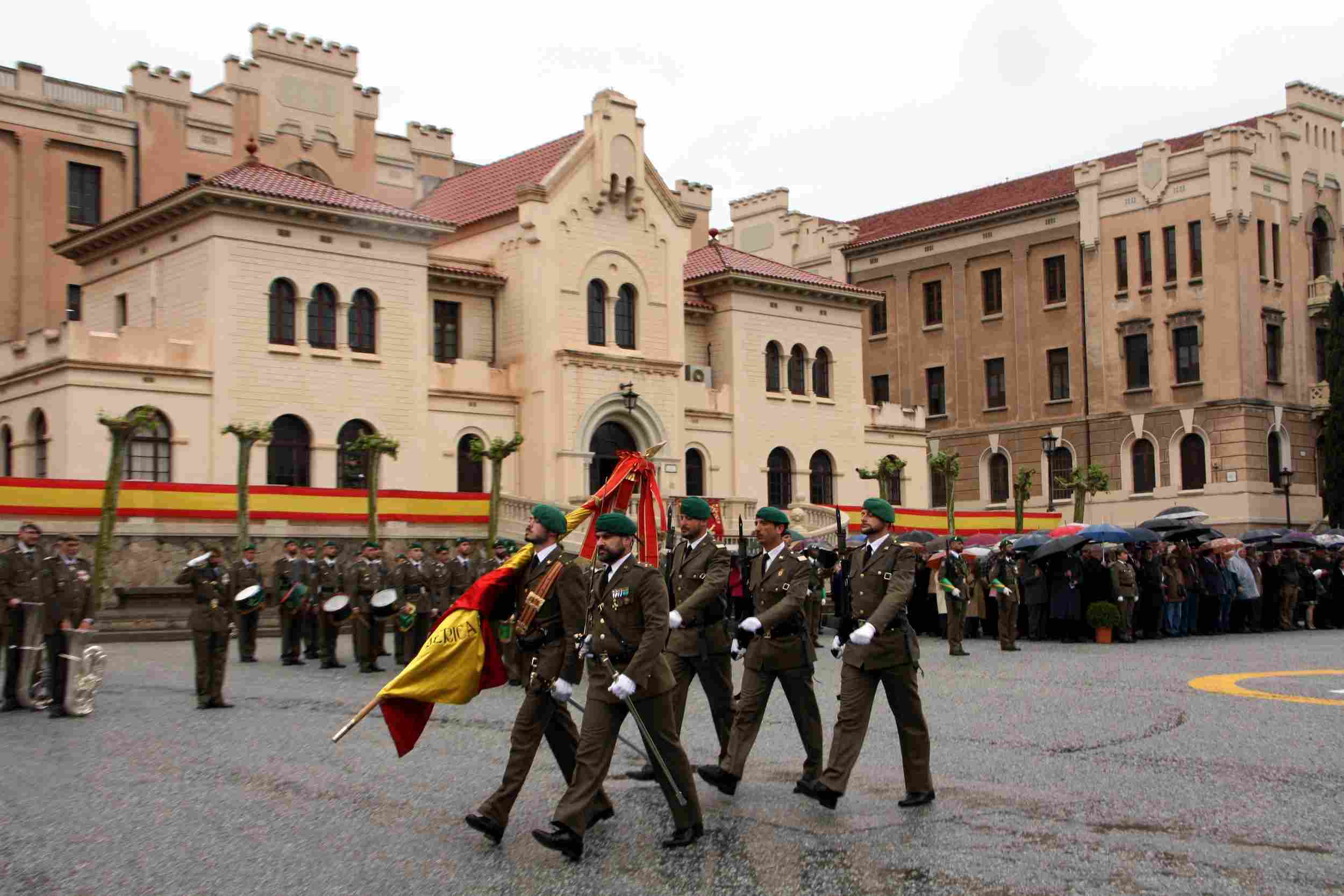 L’Exèrcit es reforça a Catalunya: es crea un segon regiment de Terra