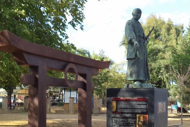 Monument a Hasekura Tsunenaga 4 Wikimedia Carlos V d'Habsburgo
