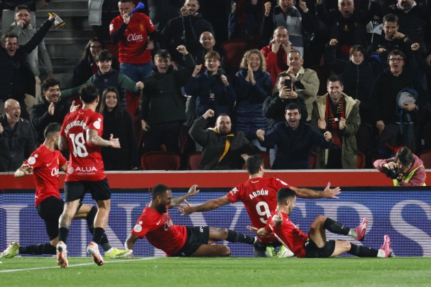 El Mallorca celebra el segon gol contra el Girona / Foto: EFE