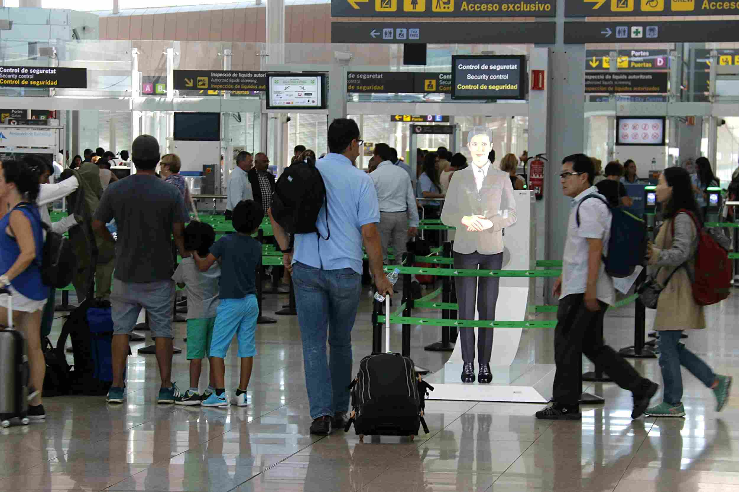 El Prat crece más que Barajas en la primera mitad de 2017