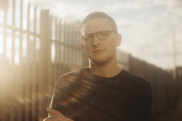 4 Floating Points 2019 Dan Medhurst 9564 Last Bloom   Sophie Penrose