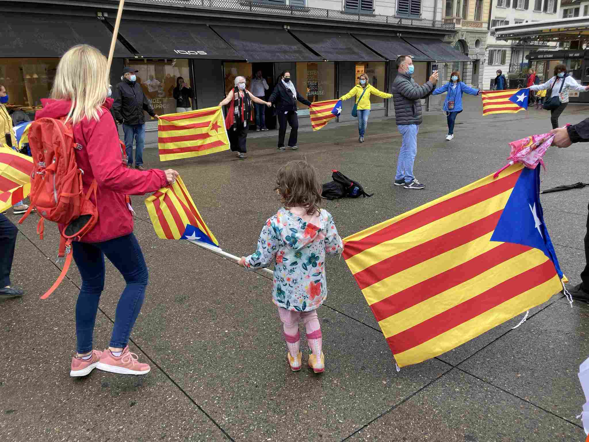 La Diada calienta motores en Suiza