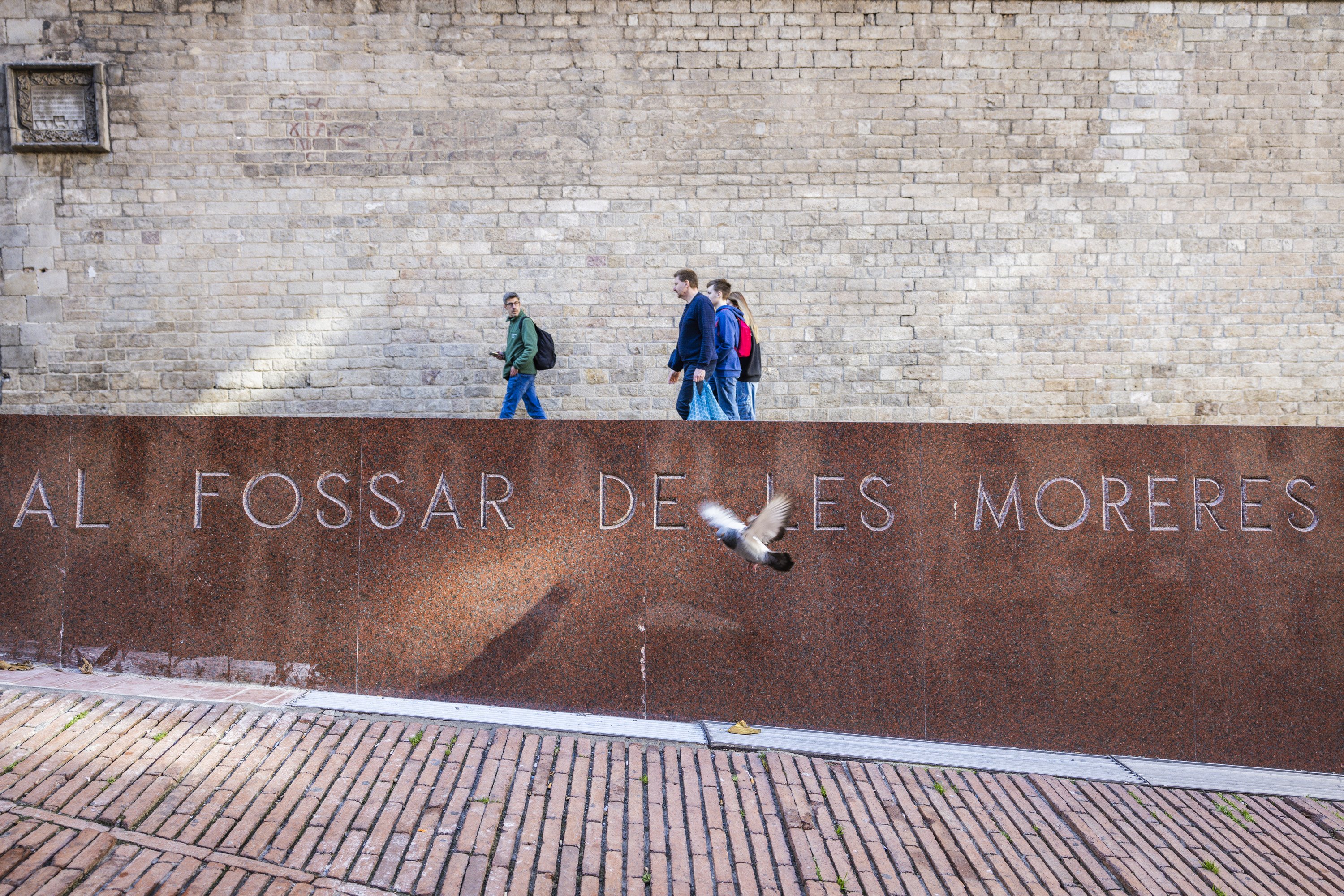 The unexpected connection with Lenin in a unique Barcelona monument