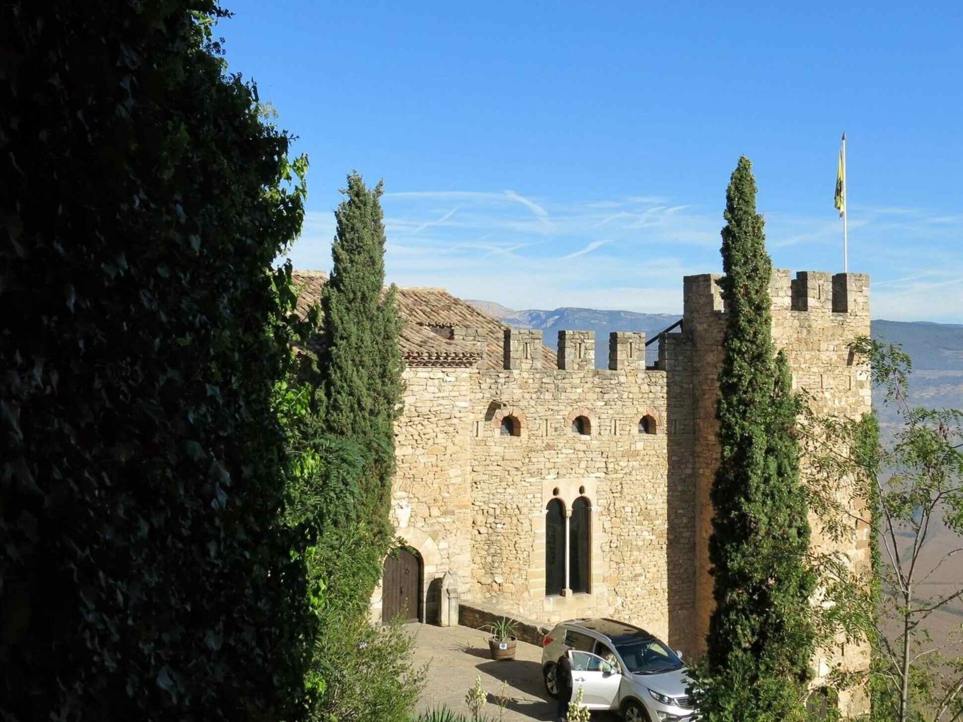 Montsonís: com visitar el castell medieval, horaris i preus