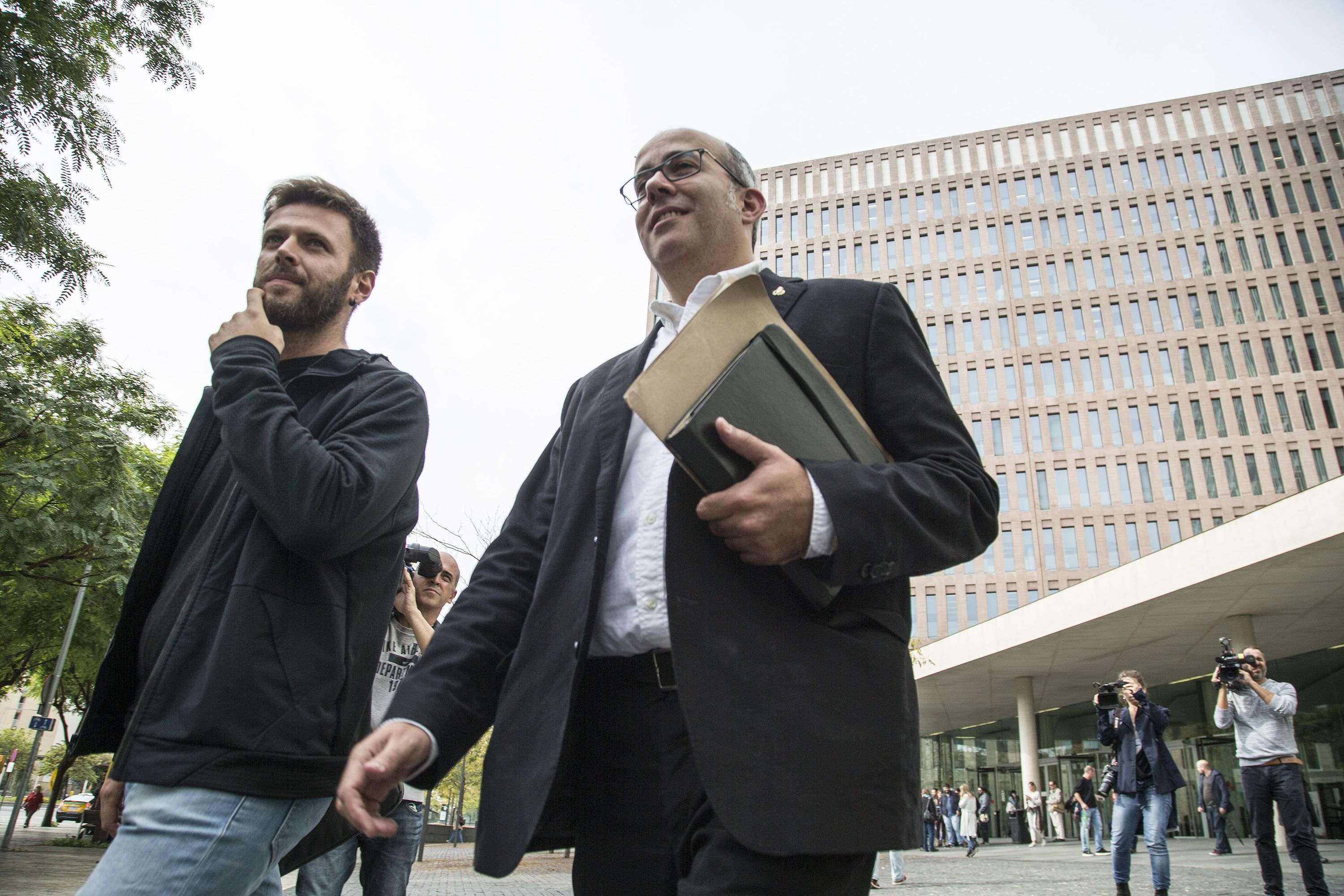 Reoberta la causa contra els regidors de Badalona per obrir el 12-O