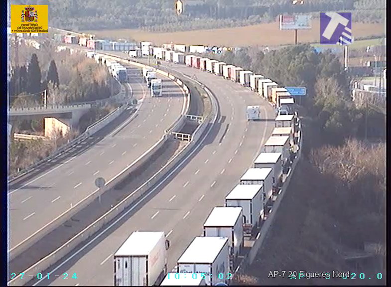 Reoberta l’AP-7 a la frontera en els dos sentits, després de 24 hores tallada per una protesta