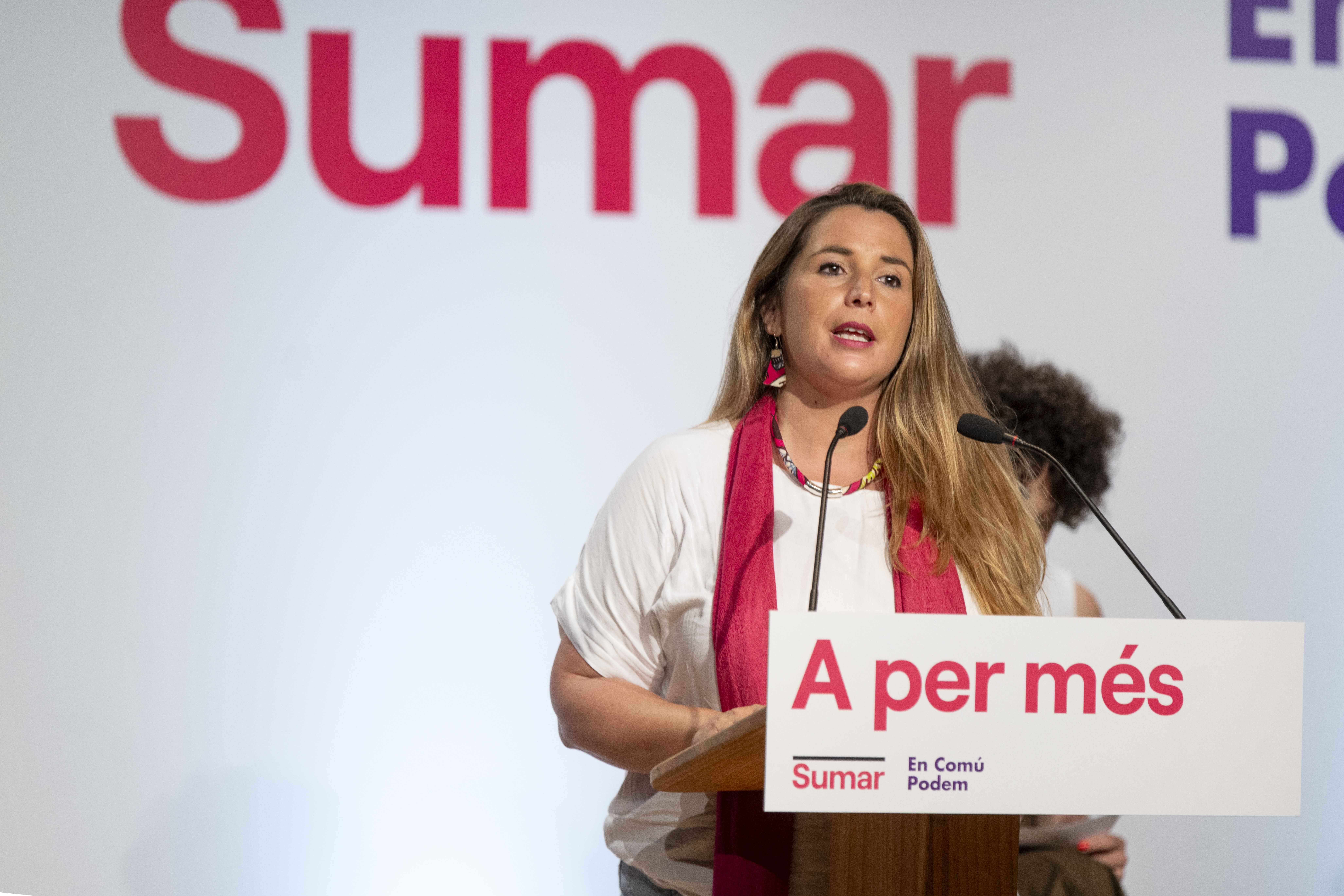 La marcha de Vestrynge refuerza a Sumar: Candela López (comunes) la sustituye y Podemos queda con 4 escaños
