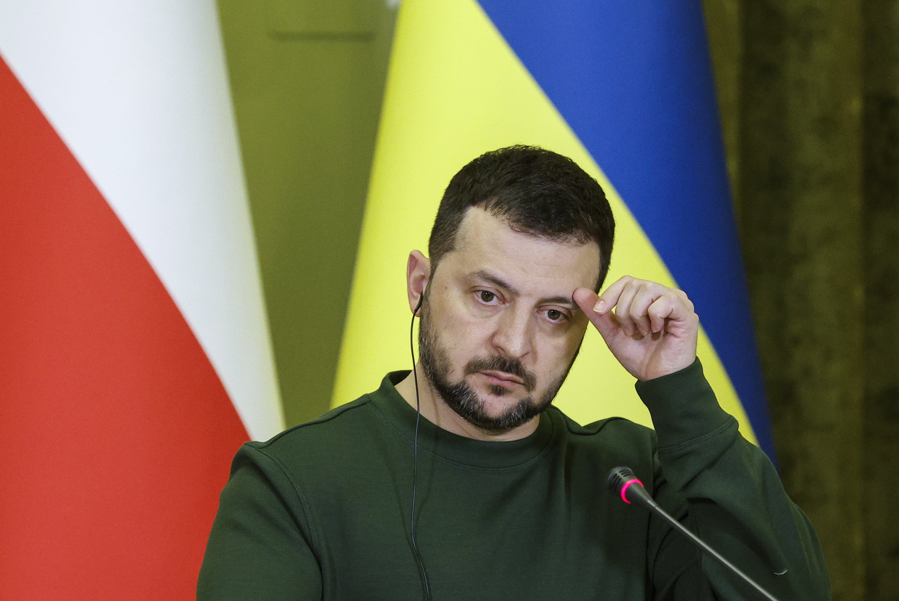 Zelenski, preocupado por la guerra en Ucrania: no confía en la ayuda de Europa